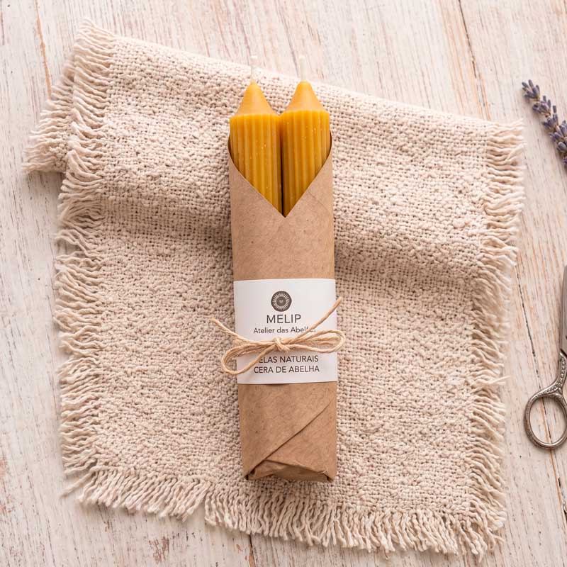 Vela Natural em Cera de Abelha